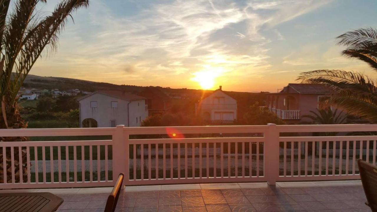 Apartmani Starcevic Vir Εξωτερικό φωτογραφία